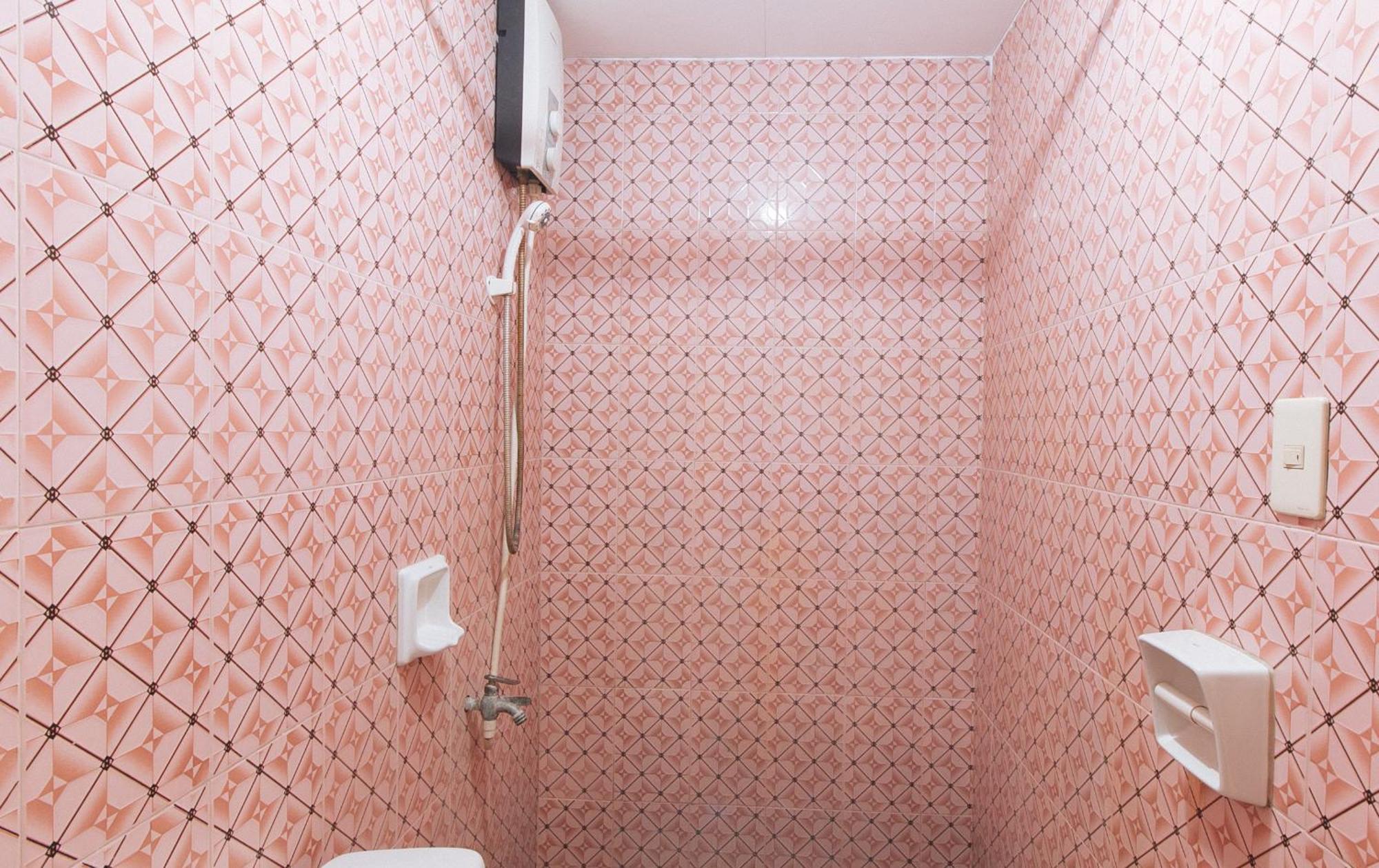 Reddoorz @ Golden Victory Hotel Mabalacat Pampanga Экстерьер фото